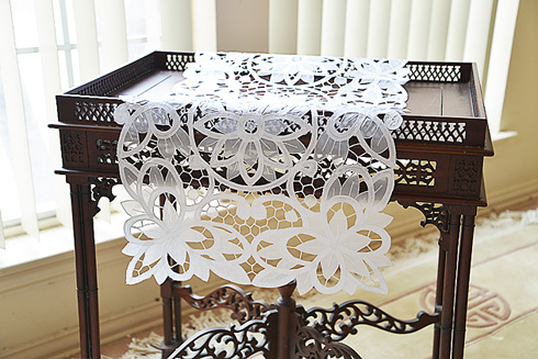 Table Runner. Christina Butterflies Crystal. 16 x 36" White - Click Image to Close